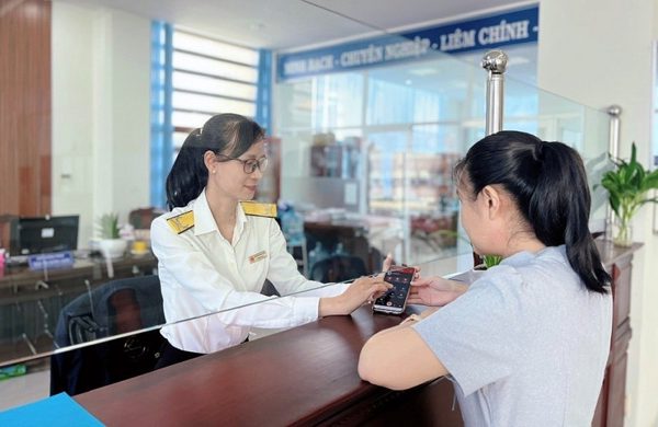 Cục Thuế ‘cấm’ công chức 'trả lời qua loa' với người nộp thuế