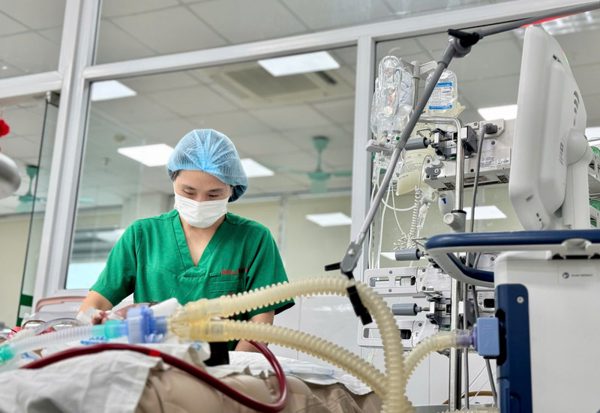Cúm A đe dọa trẻ nhỏ, người cao tuổi: Cảnh giác biến chứng nguy hiểm