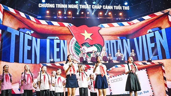 Cùng con vui với nghệ thuật