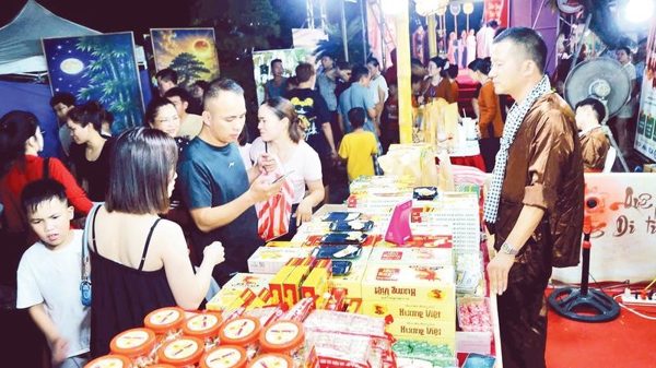 Cùng trải nghiệm không gian chợ quê thời Mạc