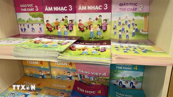 Cung ứng đủ sách giáo khoa còn thiếu cho năm học 2026-2027