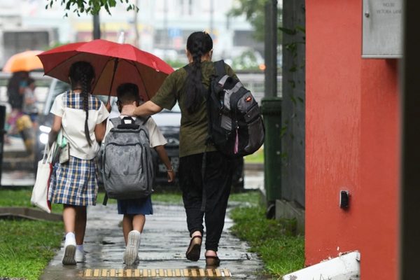 Cuộc đua vào trường tốt khiến nhiều gia đình tính chuyện chuyển nhà
