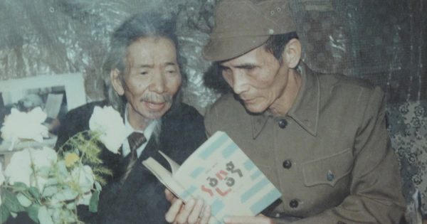 Cuộc 'sánh đôi' của người chiến sĩ - nhà văn Siêu Hải và nhạc sĩ Văn Cao