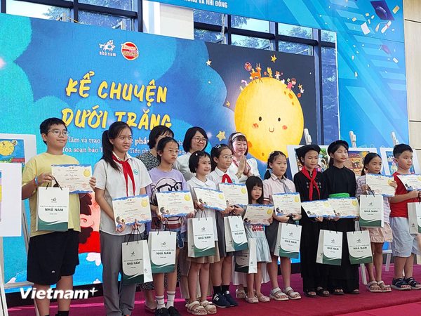 Cuộc thi 'Kể chuyện dưới Trăng': Khích lệ thiếu nhi sáng tạo thơ ca và hội họa