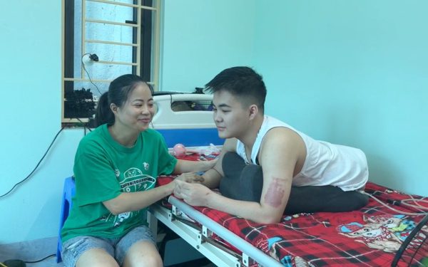 Cuộc thi Lan tỏa năng lượng tích cực 2026: Nghị lực của chàng trai 17 tuổi bị mất nửa người