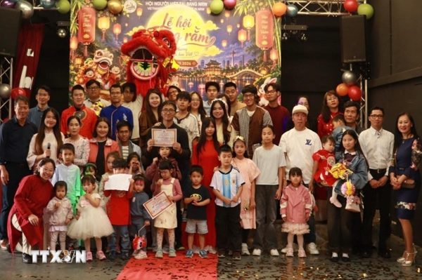 Cuộc thi vẽ tranh thiếu nhi "Việt Nam trong em" - những nét vẽ gắn kết cội nguồn