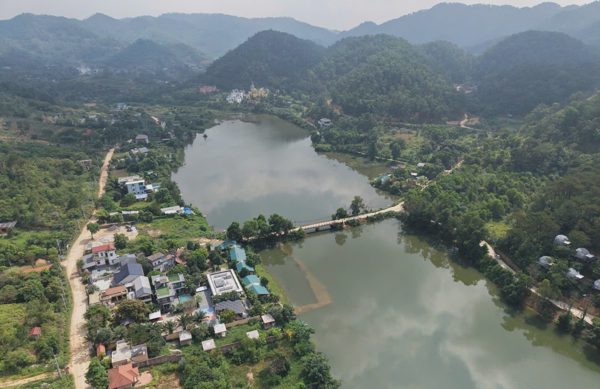 Cưỡng chế công trình vi phạm ở rừng Sóc Sơn