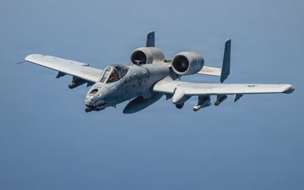 Cường kích 'Lợn lòi', tiêm kích F-15 Mỹ hư hại sau đòn tên lửa Iran vào căn cứ tại Jordan?