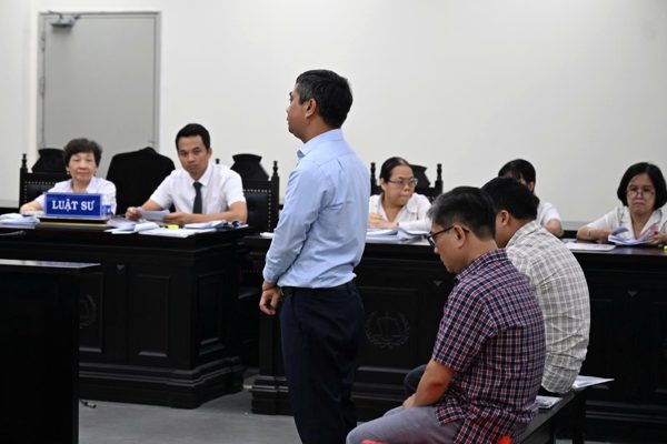 Cựu hiệu trưởng Cao đẳng Du lịch Hà Nội lĩnh 3 năm tù vì bớt tiền hỗ trợ sinh viên