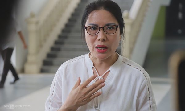 Cựu hiệu trưởng vụ 'thu tiền dạy thêm sai' mong được bảo vệ danh dự