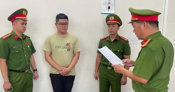 Cựu nhân viên ngân hàng chiếm đoạt tiền tỉ của một phụ nữ bằng chiêu 'đáo hạn ngân hàng'