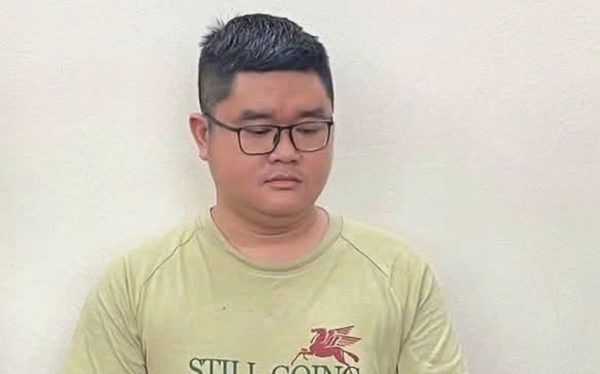 Cựu nhân viên ngân hàng 'vay - trả - vay lại', chiếm đoạt gần 2 tỉ