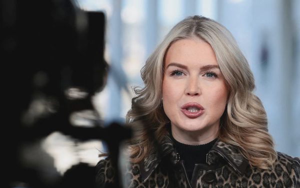 Cựu phát ngôn viên Nhà Trắng Karoline Leavitt gia nhập Đài Fox News