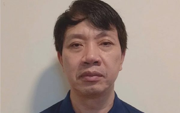 Cựu phó chủ tịch Thanh Hóa bị cáo buộc nhận 180 triệu đồng của 'cát tặc', gây thất thoát hơn 5,1 tỉ