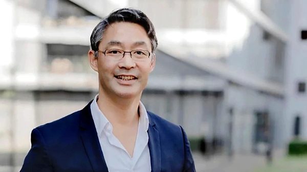 Cựu Phó Thủ tướng Đức Philipp Roesler làm Phó Chủ tịch Chứng khoán HD