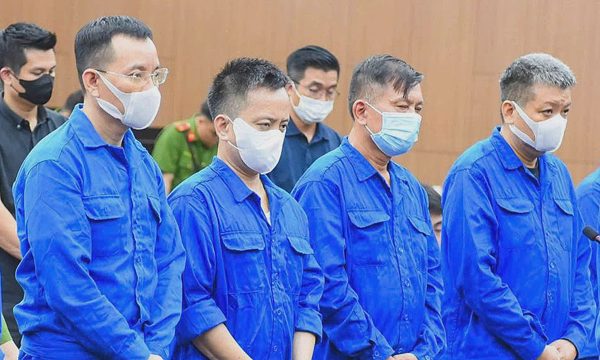 Cựu thứ trưởng Nguyễn Bá Hoan được trả 5 tỷ đồng nộp thừa trong vụ nhận hối lộ 16,3 tỷ