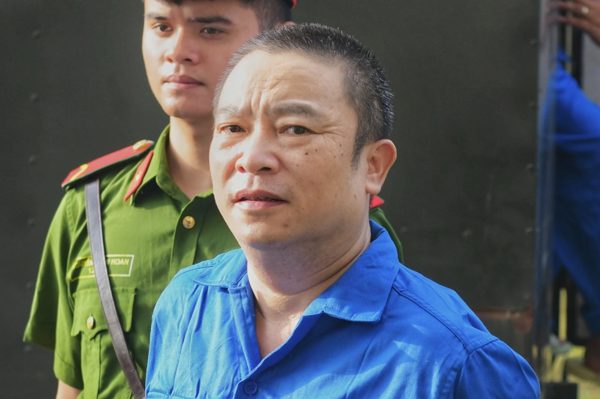 Cựu Viện trưởng Pháp y tâm thần khai đa số tiền, vàng "do phạm tội mà có"