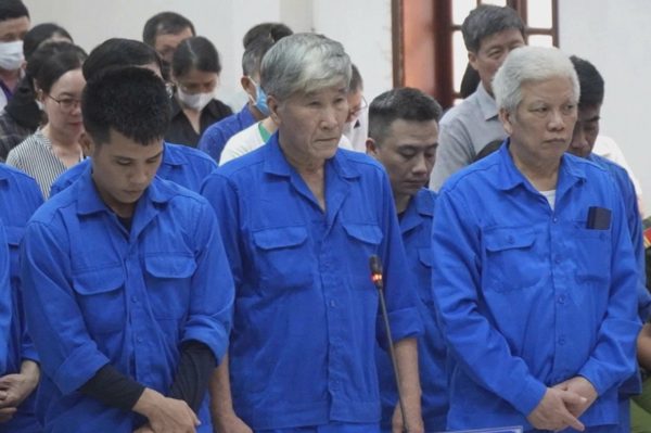 Cựu Viện trưởng Pháp y tâm thần Trung ương Biên Hòa lĩnh 19 năm 6 tháng tù