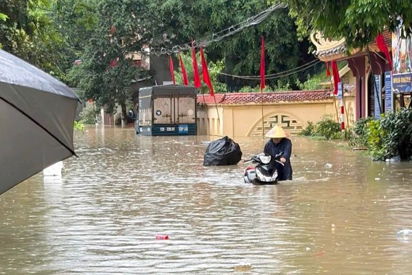 Đã có người tử vong do sạt lở ở Lạng Sơn, gần 2.400 nhà bị ngập nước