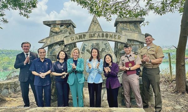 Đà Nẵng bàn giao hiện vật doanh trại cũ cho Mỹ