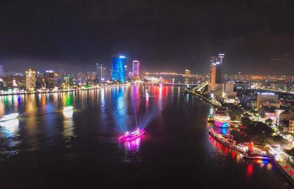 Đà Nẵng bứt phá hạ tầng để trở thành siêu đô thị thương mại tự do, công nghệ cao