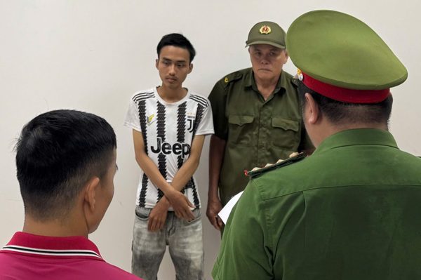 Đà Nẵng: Đâm liên tiếp bạn cùng dãy trọ vì cho rằng nói chuyện gây ồn
