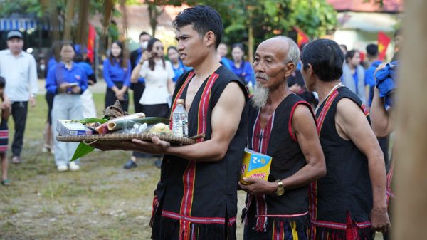 Đà Nẵng phục dựng Lễ hội Cúng máng nước đồng bào M’Nông