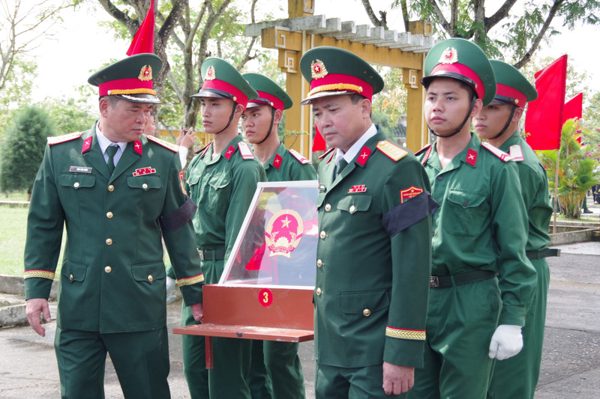 Đà Nẵng truy điệu và an táng 14 hài cốt liệt sĩ tìm thấy nhờ dân cung cấp