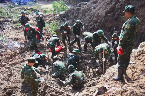 Đã tìm thấy 115 hài cốt liệt sĩ tại Công viên Lê Thị Riêng trong đợt 2