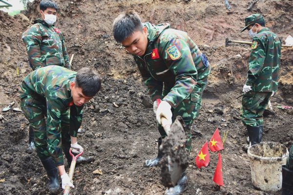Đã tìm thấy 632 bộ hài cốt liệt sĩ ở Công viên Lê Thị Riêng