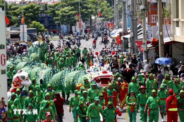 Đặc sắc Lễ hội Trung Nguyên Kiến Tiêu Nghinh ông Quan Thánh Đế Quân xuất du