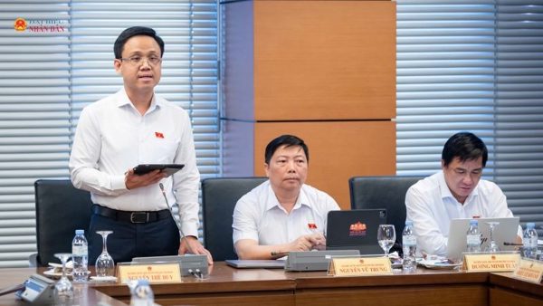 Đại biểu Quốc hội Nguyễn Thế Duy: Hoàn thiện cơ chế điện xanh, nâng sức cạnh tranh của nền công nghiệp