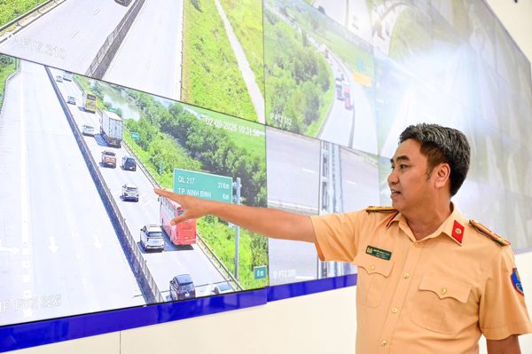 Đại diện Cục CSGT: 'Không phải cứ chạy sát nhau là bị phạt'