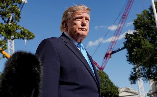 Đài Mỹ: Ông Trump tính nối lại không kích Iran trước bầu cử giữa kỳ