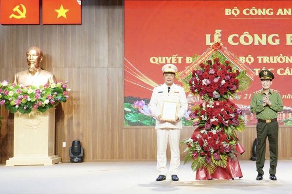 Đại tá Nguyễn Đình Dương làm Giám đốc Công an TP Huế