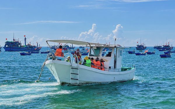 Đắk Lắk đầu tư bến thủy nội địa phục vụ khách tham quan tour đảo