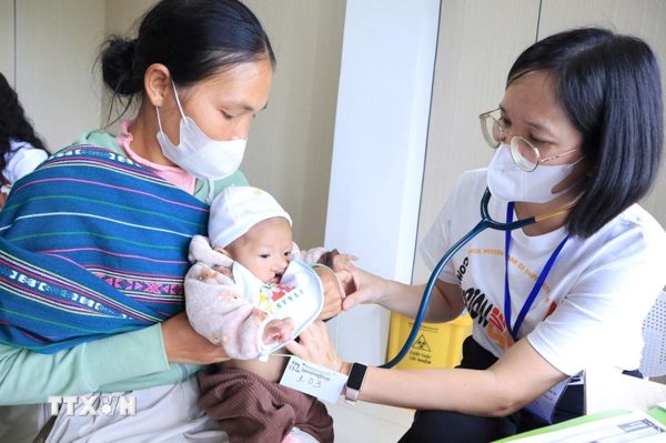 Đắk Lắk: Đem lại nụ cười cho trẻ em dị tật môi, vòm miệng ở vùng sâu, vùng xa
