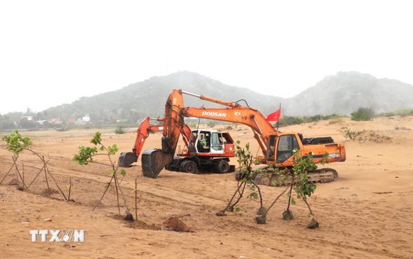 Đắk Lắk khơi thông dòng vốn trọng điểm, chuyển cam kết thành dự án thực tế