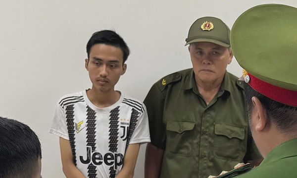 Đâm người cùng dãy trọ vì mâu thuẫn tiếng ồn