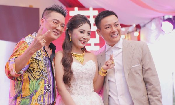 Đàm Vĩnh Hưng và đồng nghiệp chúc phúc Hoài Lâm