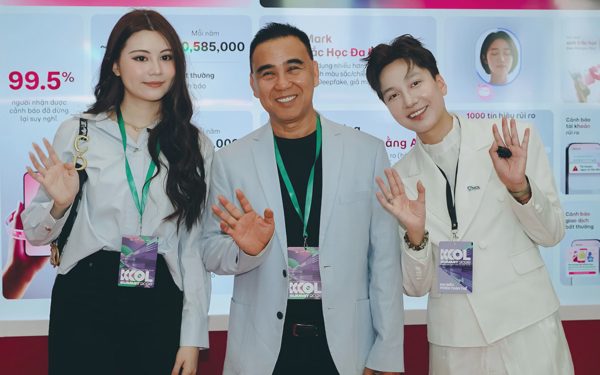 Dàn KOL đình đám hội tụ tại KOL Summit 2026