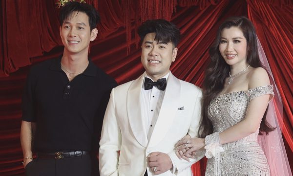 Dàn sao dự tiệc cưới Akira Phan