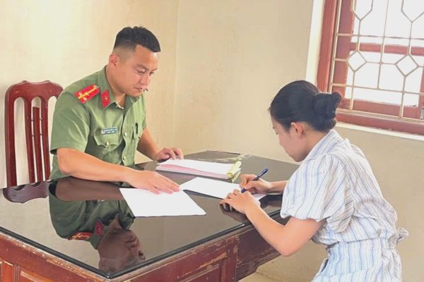 Đăng tin xúc phạm người khác ở chế độ ẩn danh, một phụ nữ bị xử phạt