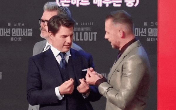 Đáng yêu như Tom Cruise: Học 'bắn tim' Hàn Quốc, 8 năm sau vẫn 'hot rần rần'