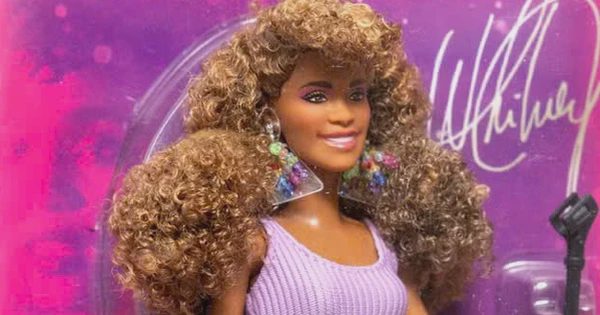 Danh ca Whitney Houston được vinh danh bằng phiên bản búp bê Barbie đặc biệt
