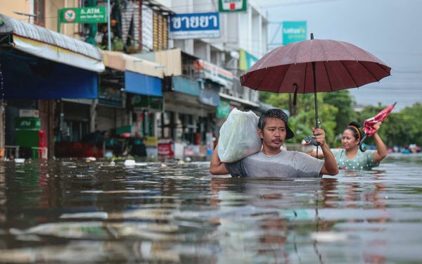 'Dành dụm cả năm, du lịch trúng mưa ngập': Bí kíp nào trải nghiệm Bangkok đúng ngày mưa