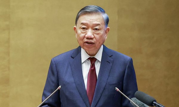 Đánh giá cán bộ không chỉ nhìn vào hồ sơ đẹp, quá trình an toàn