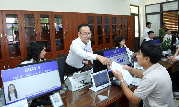 Đánh giá cán bộ: 'Không sai' chưa đủ, 'không làm' cũng phải chịu trách nhiệm
