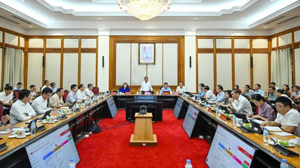 Đánh giá cán bộ thực chất, minh bạch