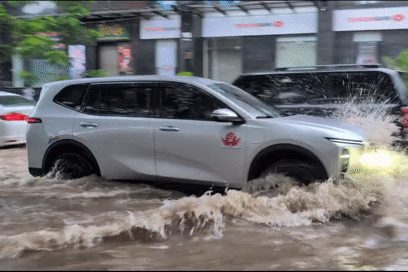 Danh sách các điểm ngập ở Hà Nội sáng 17/9